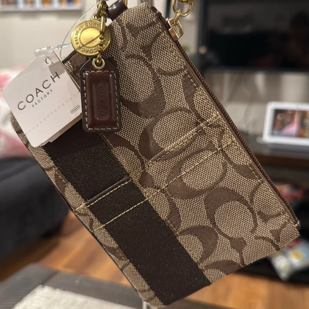 Coach Legacy Signature Canvas & Leather Wristlet (w/Gold Coach Charm & Hangtag) - Picture 4 of 15